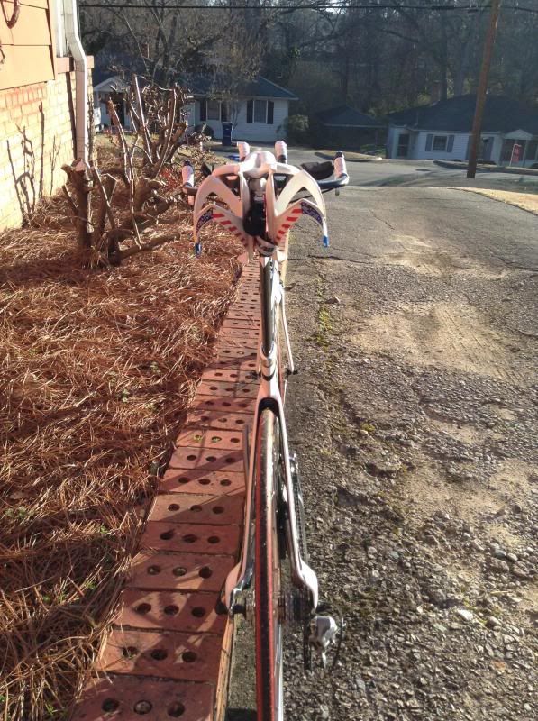 http://i84.photobucket.com/albums/k17/bettyjetson/Specialized%20Transition%20Expert/IMG_3574.jpg