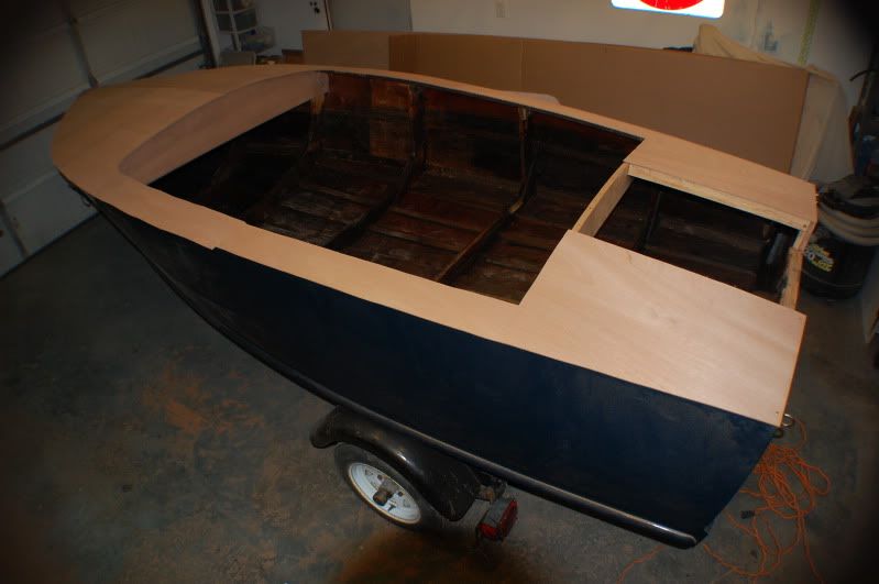 http://i84.photobucket.com/albums/k21/deener50/59%20Wood%20boat/DSC_0462.jpg