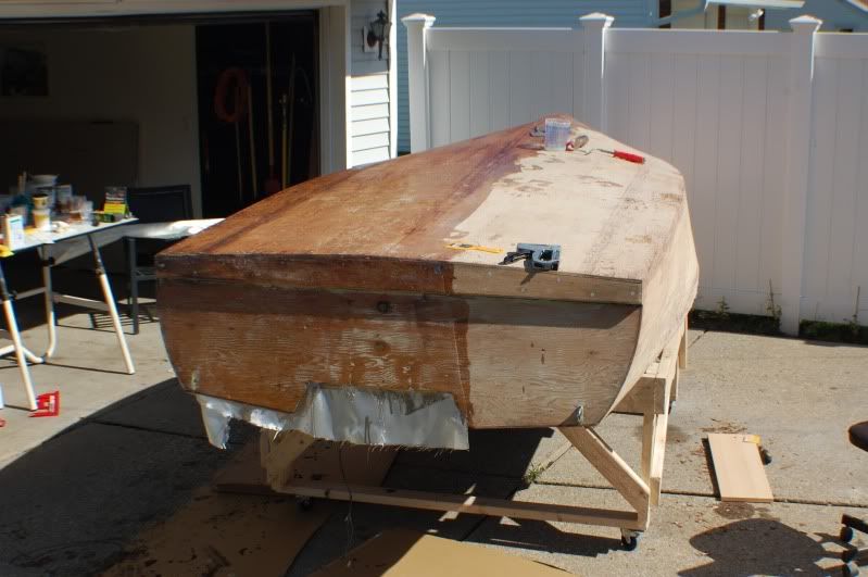 http://i84.photobucket.com/albums/k21/deener50/59%20Wood%20boat/DSC_0495.jpg