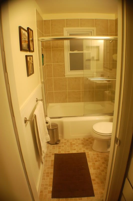 http://i84.photobucket.com/albums/k21/deener50/Bathrooom%20remodel/DSC_0001.jpg