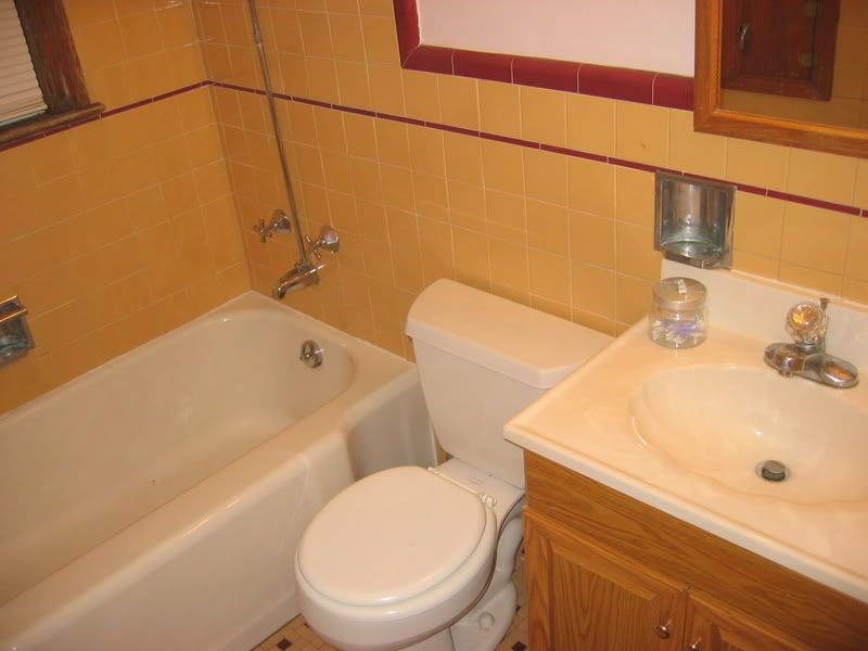 http://i84.photobucket.com/albums/k21/deener50/Bathrooom%20remodel/IMG_0009.jpg