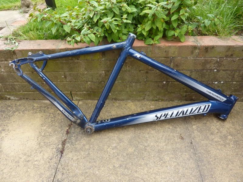 specialized hardrock frame size