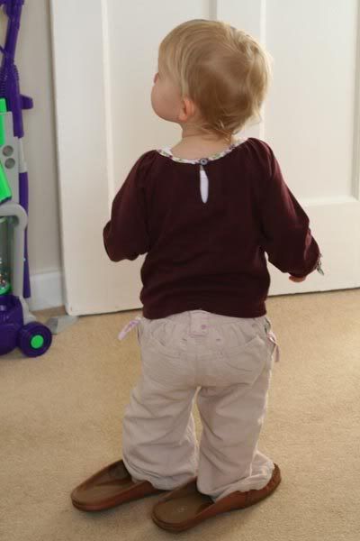 IMAGE: http://i84.photobucket.com/albums/k3/perfect_pixel/amelia/5.jpg