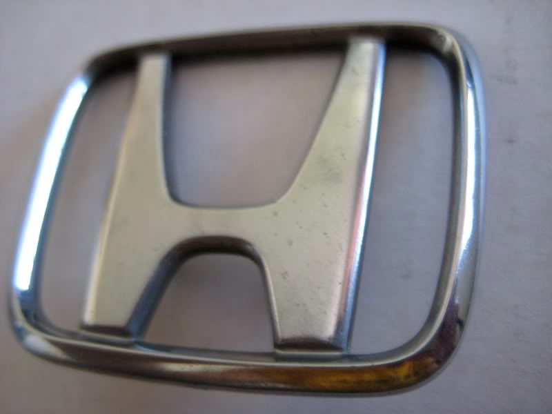 Honda prelude emblem white #7