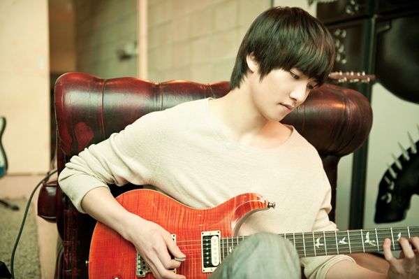 Jong Hyun CN Blue