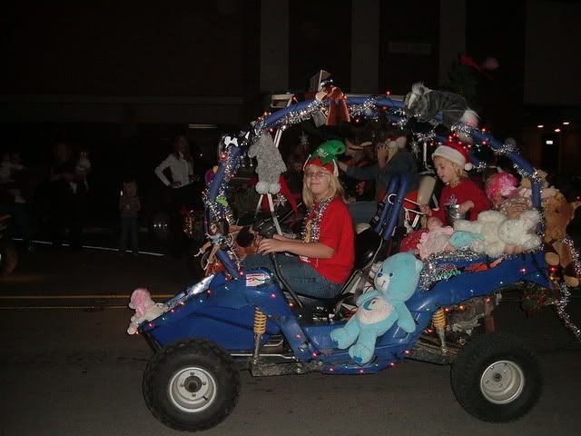 parade05.jpg