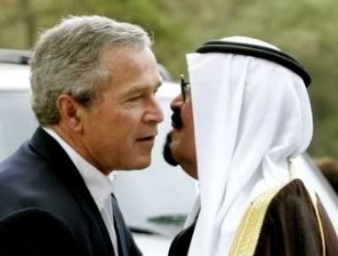 Bush Abdullah kissy kissy