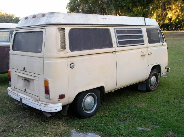 71beetlecamper043.jpg
