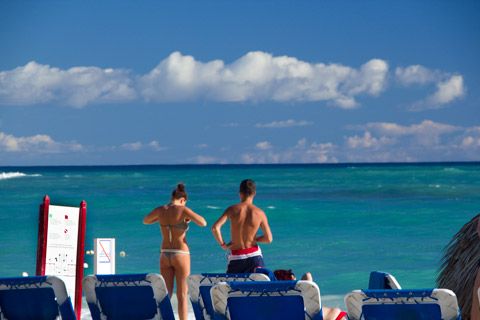Punta Cana: Dois Momentos, Dois Hotéis – Introdução Punta Cana: Dois Momentos, Dois Hotéis – Introdução